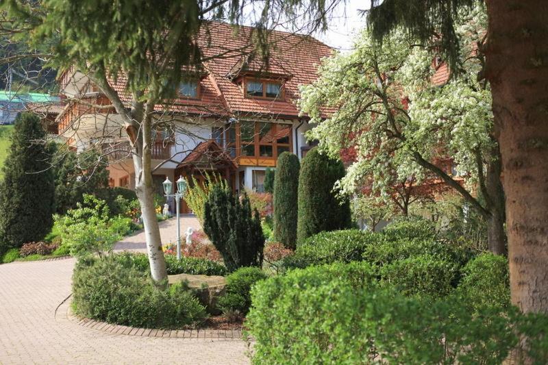 Hotel Garni Café Schacher Oberwolfach Exterior foto